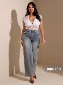 SHEIN BAE 大码女士夏季V领撞色蕾丝连体衣 - 白色 - 查看 4