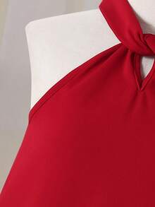 SHEIN Girls' Solid Color Twist Back Bow Hem Hollow Floral Pattern Dress, Casual Vacation Style, Fashionable Versatile Design, Suitable For Indoor & Outdoor Wear In Summer - Red - View 7