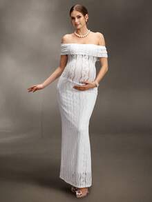 Cheriluna Maternity Maternity Off-Shoulder Lace Fitted Fishtail Hem Dress For Photoshoot - White - View 4