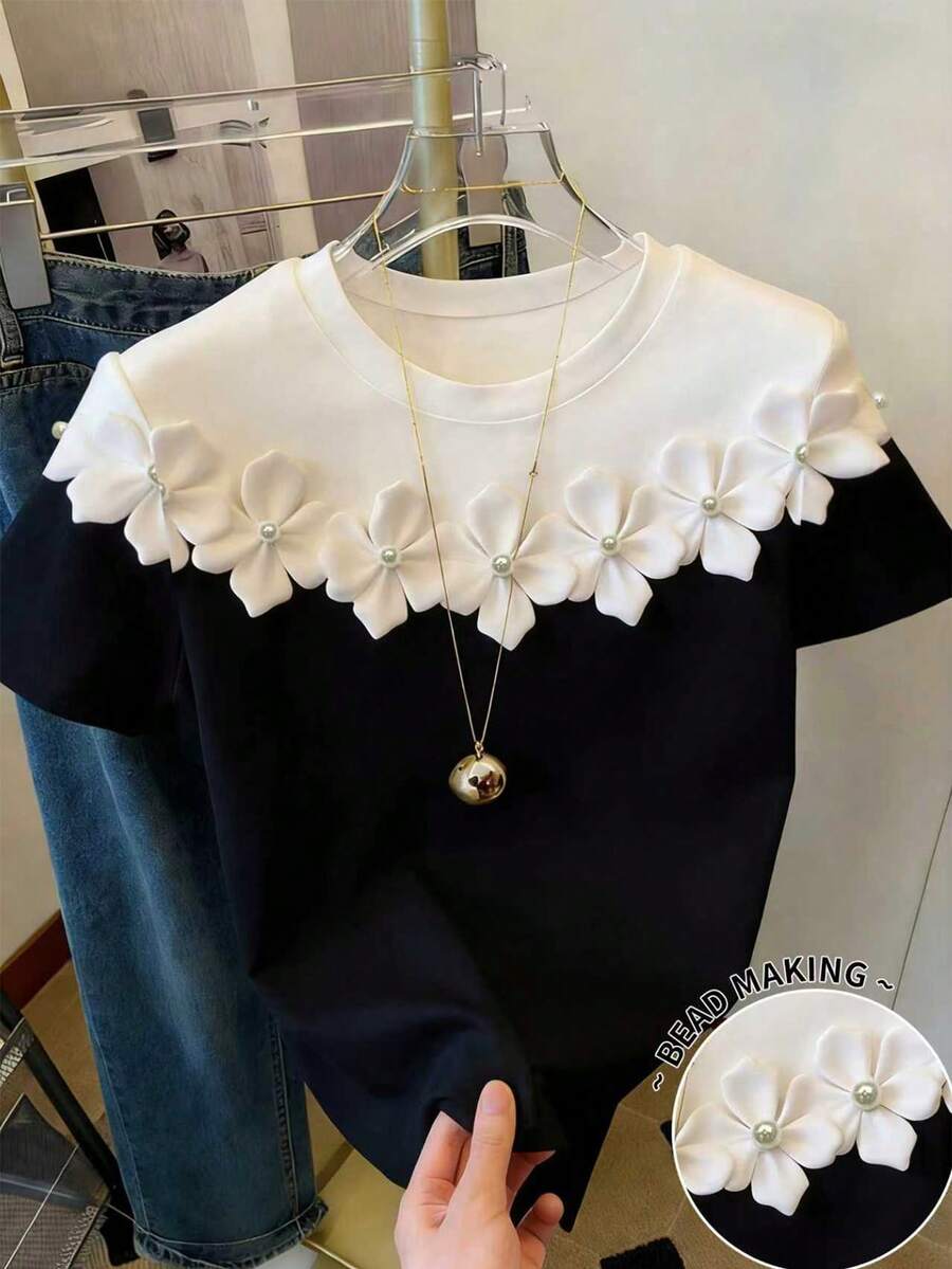 Women's Smart Casual Tops Elevated Basic Black And White Color Block T-Shirt Faux 3D Floral Print Real Pearl Embellished Blouses Elegant BCBG Parisian Chic Brunch Outfit Dinner Date Weekend Casual Going Out Tops Short Sleeve Crew Neck Two-Tone Monochrome Contrast Color Quiet Luxury Old Money Aesthetic Spring Pullover Business Casual Creative Office Wear Modest Teacher Clothes Boutique Sophisticated Classy Ladies Tea Party Vacay Gifts For Her Summer New Arrival 2026 - Multicolor - View 1