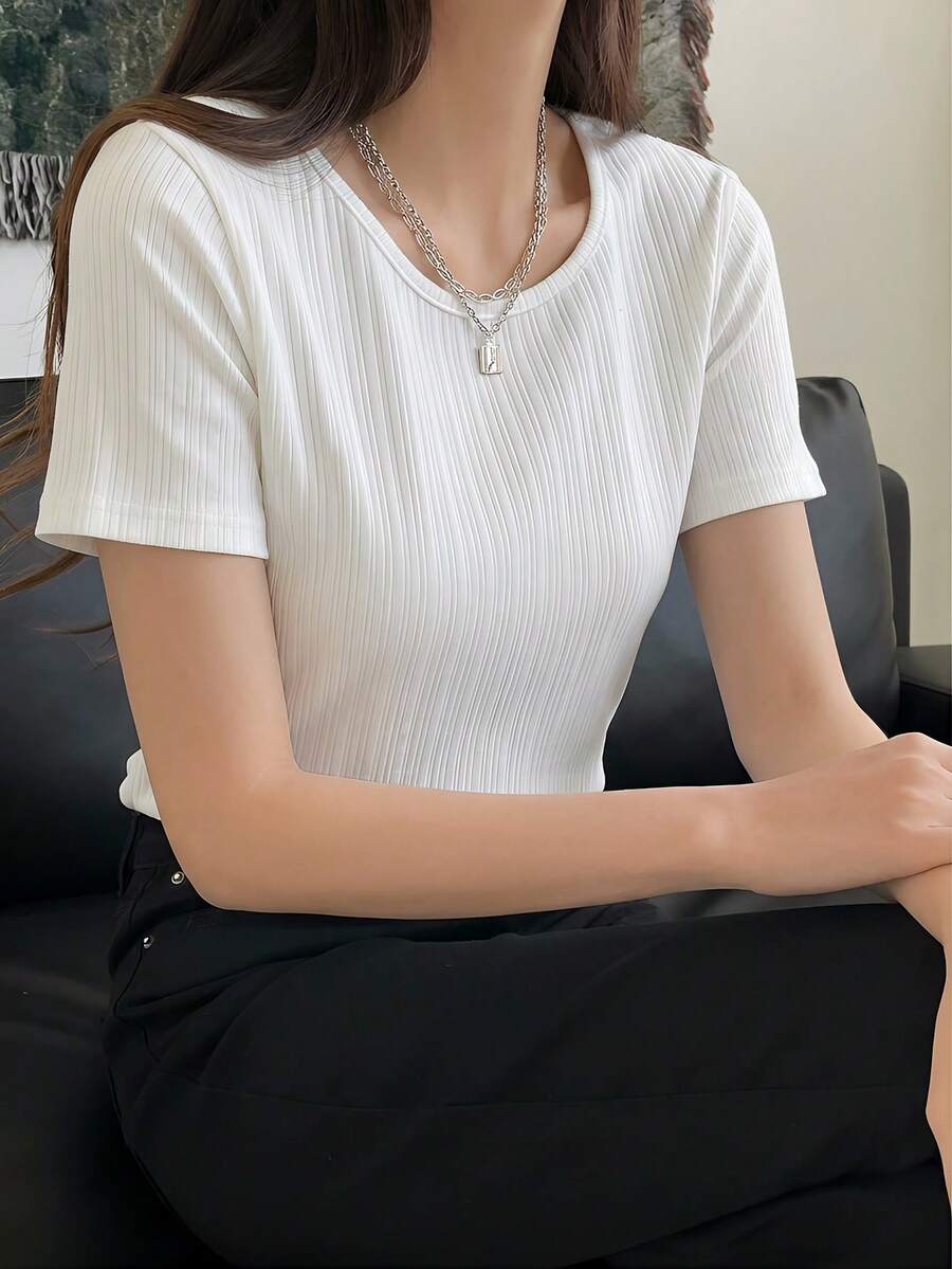 DAZY 女款素色圓領短袖休閒百搭T恤 夏季商務休閒女裝 - 白色 - 查看 1
