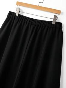 GlowEve CURVE Falda midi de línea A con flores 3D elegante y de moda para mujer - Negro - Ver 8