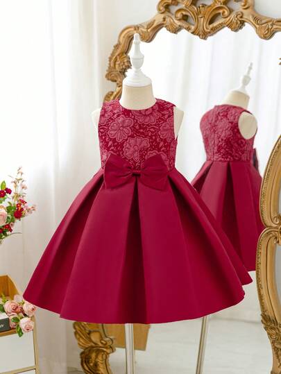 SHEIN Glamorique Kids Young Girls Elegant Elegant Burgundy Jacquard Sleeveless Round Neck Waist Snug Fit Cute Bow Luxurious Pleated Fluffy Dress Formal Gown