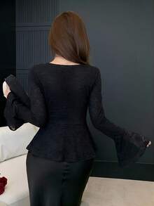 Áo khoác cardigan đen thời trang thường ngày mùa xuân hè, tay loe, viền bèo nhún, chất liệu ren xếp ly ôm sát, thanh lịch, thích hợp cho ngày Valentine, đám cưới, tiệc tùng. - màu đen - Xem 4