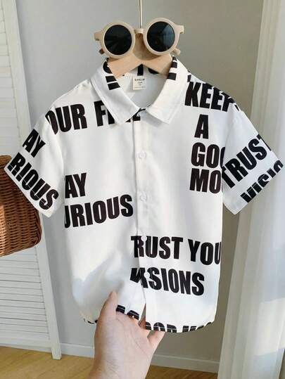 SHEIN 1pc Young Boy Casual Loose Woven Short Sleeve Shirt With Full Printed Letters, Open Neck