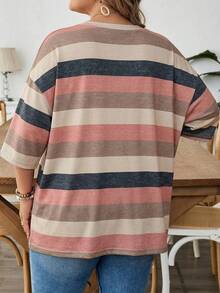 SHEIN CURVE+ Curve Plus Size/Autumn Clothes /Fall Women Clothes/Winter Clothes For Women/Winter ClothesPlus Size Women V-Neck Contrast Color Striped Pattern Loose Casual Short Sleeve T-Shirt With Pocket, Suitable For Summer - Multicolor - View 2