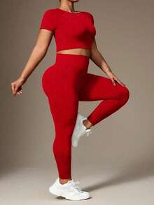 SHEIN Sports 加大码女式纯色短袖T恤和运动紧身裤套装，夏季 - 紅色 - 查看 3