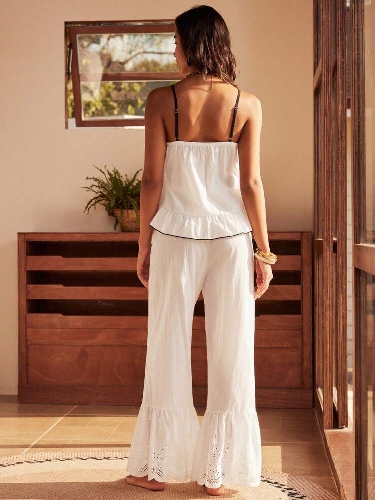 Bộ đồ ngủ nữ phong cách Bohemian giản dị, thoải mái, có bèo nhún, phối màu tương phản, chất liệu ren rỗng, kiểu áo hai dây ghép mảnh. - trắng - Xem 2