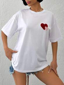 EURMUSE Camiseta feminina branca folgada com bordado de coração – Camiseta casual de manga curta em mistura de algodão, com estampa de coração vermelho, blusa oversized de verão, estilo streetwear minimalista, confortável. - Branco - Ver 4