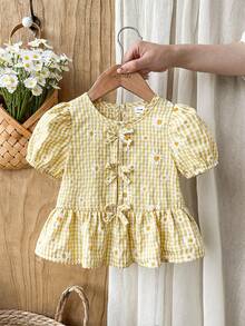 SHEIN Baby Girls' Blouse With Unique Floral Fabric Texture, Countryside Vacation Style, Cute & Fashionable, Comfortable For Spring/Summer, Bow Decor - Yellow - View 4