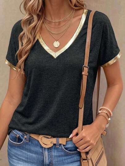 EMERY ROSE Plus Size Women V-Neck Short Sleeve Contrast Color T-Shirt, Casual