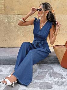 Serisse Bộ jumpsuit denim ống rộng dáng casual dành cho nữ, thích hợp mặc mùa xuân hè, ngày Valentine, lễ hội, đi làm, nghỉ mát, tốt nghiệp, phong cách Y2K, dễ thương, thời trang đường phố, dự tiệc, đám cưới, thanh lịch, công sở, casual. Bộ jumpsuit denim không tay cổ chữ V, vai bèo nhún và ống rộng, phong cách casual. - Rửa trung bình - Xem 6
