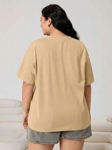 Solflare Cherry Embroidery Khaki Casual Plus Size Short Sleeve T-Shirt - Khaki - View 6