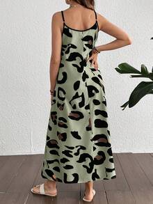 SHEIN Maternity V-Neck Casual Vacation Strap Dress - Green - View 2