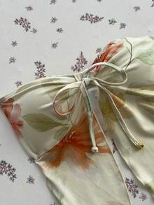 EgrlEra Island Vacation Romantic Floral Print Ruched Sexy Design Women's Bandeau Top And Mini Skirt 2 Pieces Set - Yellow - View 6