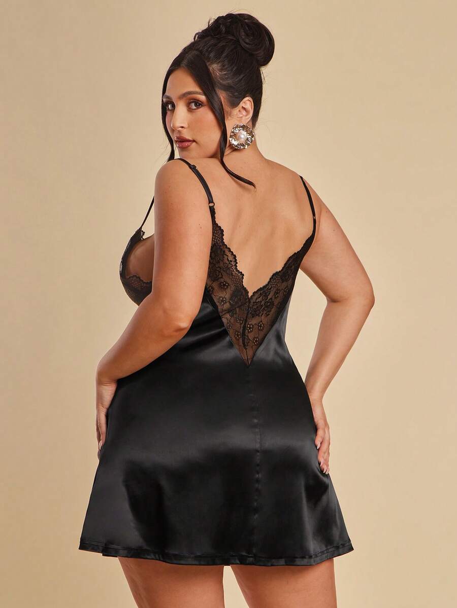 SHEIN BAE Plus Size Women's Black Summer Elegant Aniversário Satin Sleep Dress,Deep V-Neck Lace Patchwork Cami Nightdress With Adjustable Straps And Open Back - Black - View 1