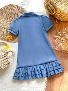 SHEIN Vintaside Kids 女童粉色 Polo 领彩虹印花荷叶边下摆休闲短袖连衣裙 - 藍色 - 查看 2