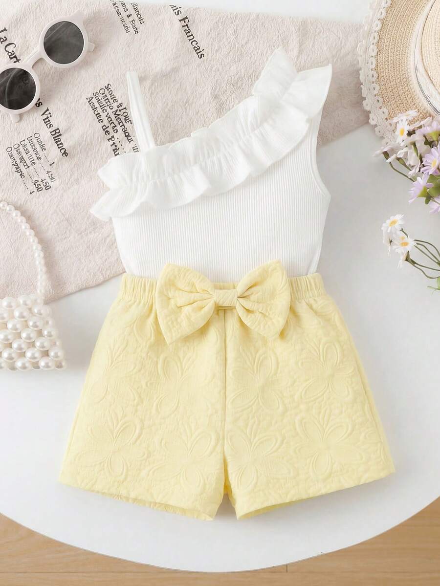SHEIN Baby Girls' Cute Fashion Asymmetric Neck Floral Decor Top Paired With Bow Tie Comfortable Summer/Autumn Shorts T-Shirt Set - Yellow - View 1