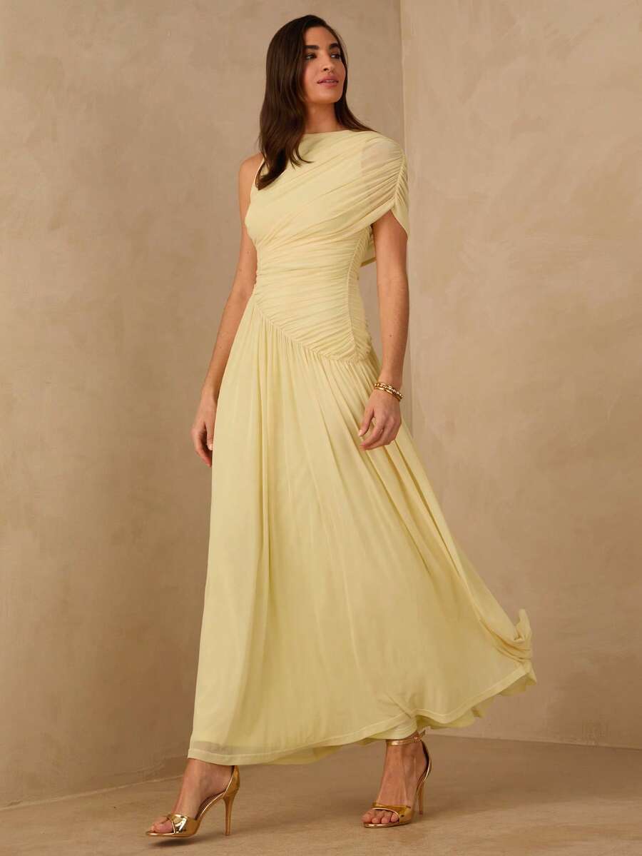 Enchnt Vestido midi de cintura alta con cuello asimétrico y cintura fruncida - Amarillo - Ver 1