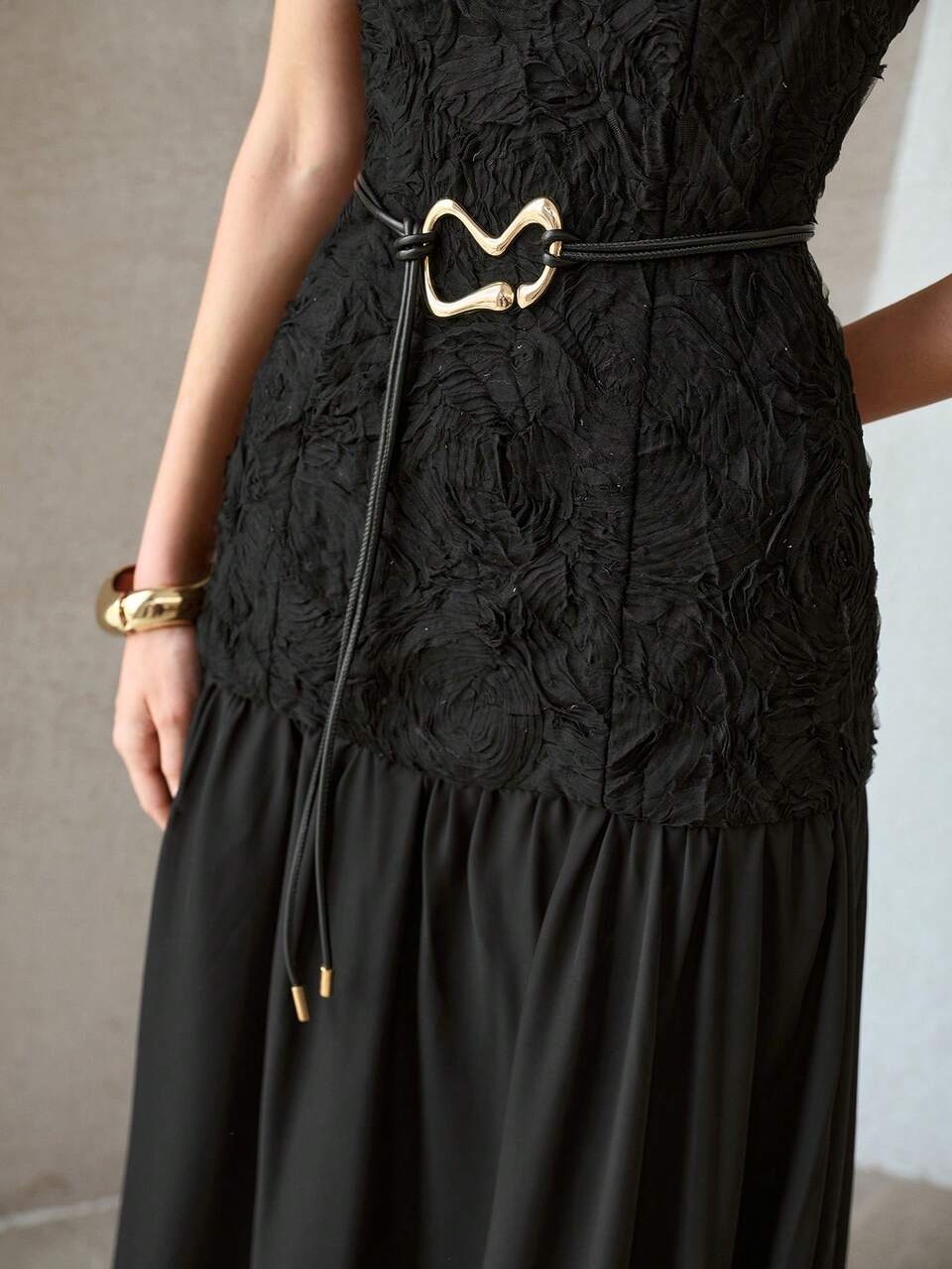 MOTF WOMEN'S 2026 NEW HEAVILY EMBROIDERED 3D FLORAL PATCHWORK SLEEVELESS DRESS WITH BELT DINNER DAY PARTY BLACK SUMMER ELEGANT