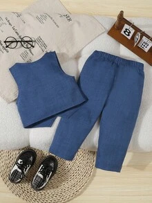 SHEIN 两件套男婴正式绅士套装，纯色背心+裤子，不含衬衫，不含配饰，适合6个月至3岁宝宝，适合婚礼、演出、派对、生日、圣诞节、毕业典礼等正式场合穿着。 - 深色水洗藍 - 查看 2