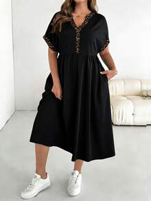 SHEIN Essnce Đầm ngắn tay màu đen họa tiết da báo thanh lịch dành cho nữ cỡ lớn, thích hợp cho mùa xuân và mùa hè. - Nhiều màu - Xem 3