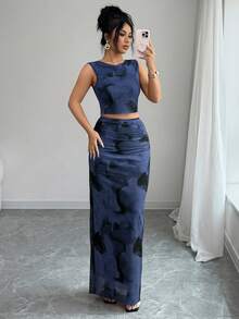 Rafferiza Women's Elegant Tie Dye Gradient Mesh Camisole Sleeveless Fitted Slit 2 Pieces Set - Navy Blue - View 6