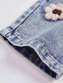 SHEIN Washed Denim Bib Pants For Baby Girls, Floral Print Loose Jumpsuit - Light Wash - View 3