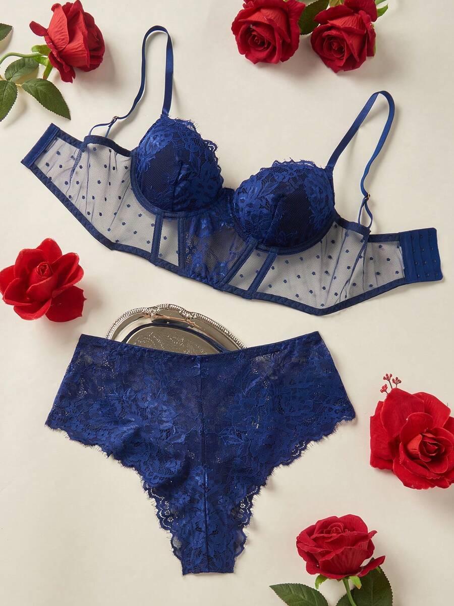 Floral Lace Underwire Lingerie Set - Navy Blue - View 1