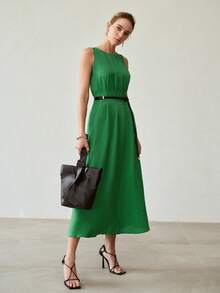 MOTF PREMIUM ĐẦM XẾP NẾP CỔ TRÒN - màu xanh lá - Xem 5