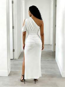 Eryvara Women's Fashion European And American INS New Slim-Fit Spaghetti Strap Dress, European And American Style Spaghetti Strap Oblique Shoulder Ruched A-Line Slit Dress - White - View 2