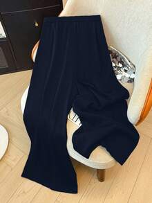 GlowEve CURVE Plus Size Women's Solid Color Pleated Wide Leg Loose Casual Pants - Navy Blue - View 2