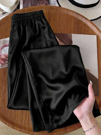 EMERY ROSE Pantalones anchos de satén negro para mujer, cómodos y ajustados, pantalones de seda de satén negro, pantalones de satén para mujer, pantalones de seda negra, pantalones casuales, esenciales para el verano