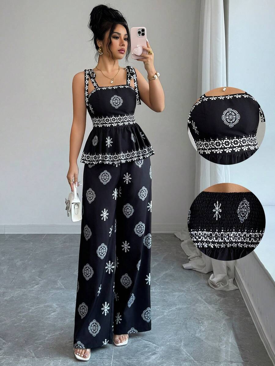 Selianne Conjunto informal de 2 piezas de top de tirantes con pliegues y estampado floral y pantalones de pierna ancha - Negro - Ver 1