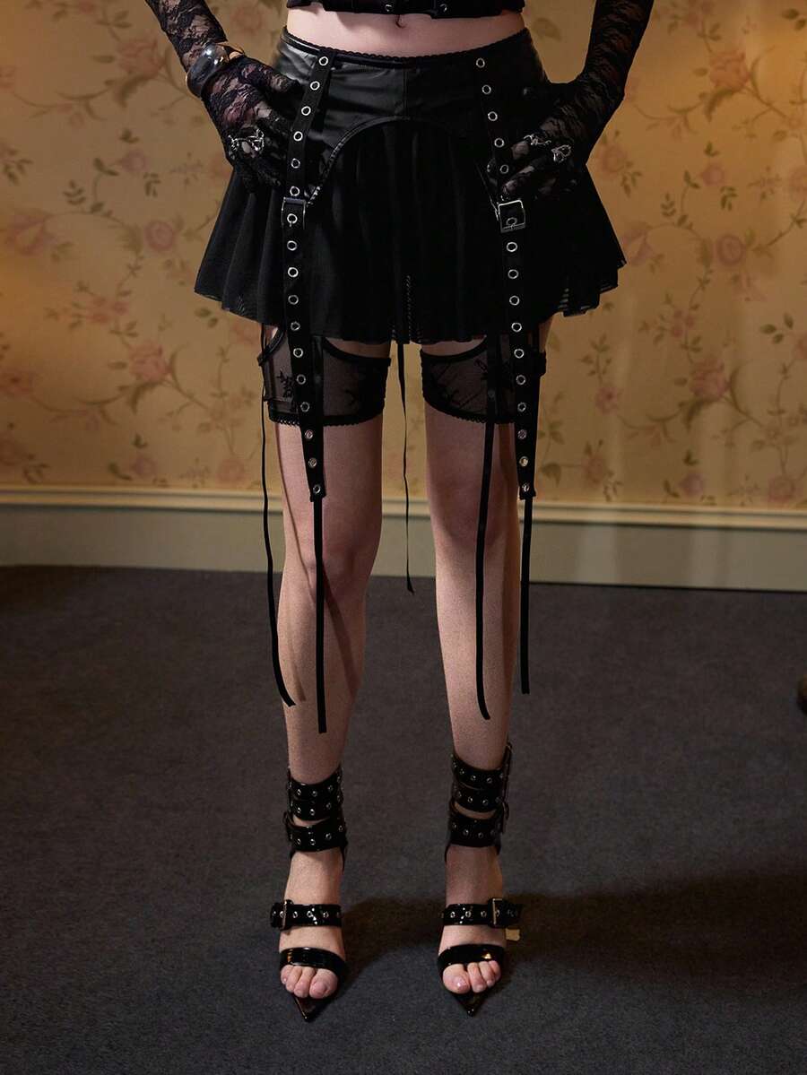 ROMWE PU 和网布拼接铆钉系带女式迷你裙 - 黑色 - 查看 1