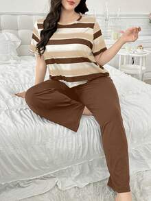 Conjunto de pijama de manga corta con estampado de rayas de color contrastante y pantalón largo de talla grande - Café integral - Ver 5