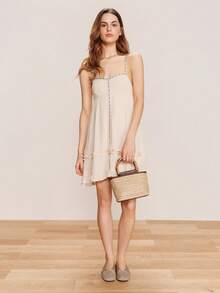 lacRébo 奶油色喇叭迷你连衣裙，饰有花卉滚边和荷叶边，可爱连衣裙，假日连衣裙，度假连衣裙，春夏外出连衣裙，法式巴黎风情 - 白色 - 查看 3