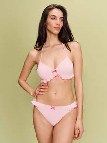lacRébo Bộ bikini màu hồng xếp nếp với chi tiết tương phản và đường viền nhún bèo, đồ bơi 2 mảnh dễ thương màu hồng cho kỳ nghỉ xuân hè, phong cách Pháp, đồ đi biển kiểu Paris. - Màu Hồng baby - Xem 4