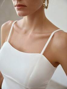 MOTF PREMIUM FASHION BASIC CAMI TOP, ZIPPER BACK SPAGHETTI STRAP TOP FOR LAYERING - White - View 1