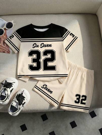 Bộ 2 món cho bé trai, phong cách thường ngày, sáng tạo, cá tính, thoáng khí, tối giản, in số 67 sọc đen be, chữ cái đồ họa, áo thun tay ngắn dáng rộng và quần short, thoải mái mặc hàng ngày, phù hợp cho mùa xuân, hè, thu, quần áo trẻ em, đồ thể thao trẻ em.