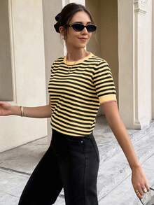 Serisse Blusa de punto de manga corta con estampado de bloques de color y rayas para uso casual y de oficina - Amarillo - Ver 4
