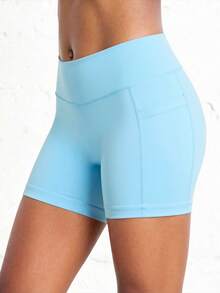 Quần short nữ màu trơn dáng casual dành cho bé gái tuổi teen, thiết kế cạp chéo và có túi, được làm từ chất liệu co giãn 4 chiều giúp tôn dáng và thoải mái vận động, hoàn hảo cho đạp xe, chạy bộ, tập gym và mặc hàng ngày năng động. - Màu xanh lam - Xem 6