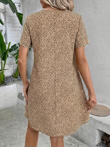 SHEIN LUNE Đầm nữ tay ngắn cổ chữ V in họa tiết da báo, kiểu dáng thường ngày. - Màu Khaki - Xem 2