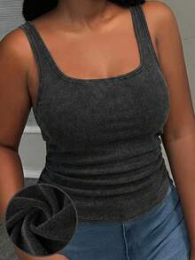 Slaydiva Casual Basic Crinkle Textured Racerback Sleeveless Deep U-Neck Side Ruched White Plus Size Women's Camisole And Tank Top, Music Festival, Y2K - Black - View 5
