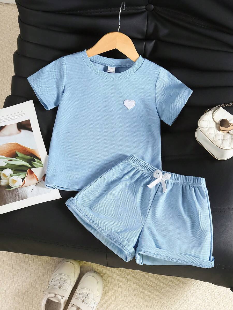 SHEIN 女童可爱爱心刺绣针织短袖T恤套装，时尚休闲运动装，适合日常、户外、度假穿着 - 藍色 - 查看 1