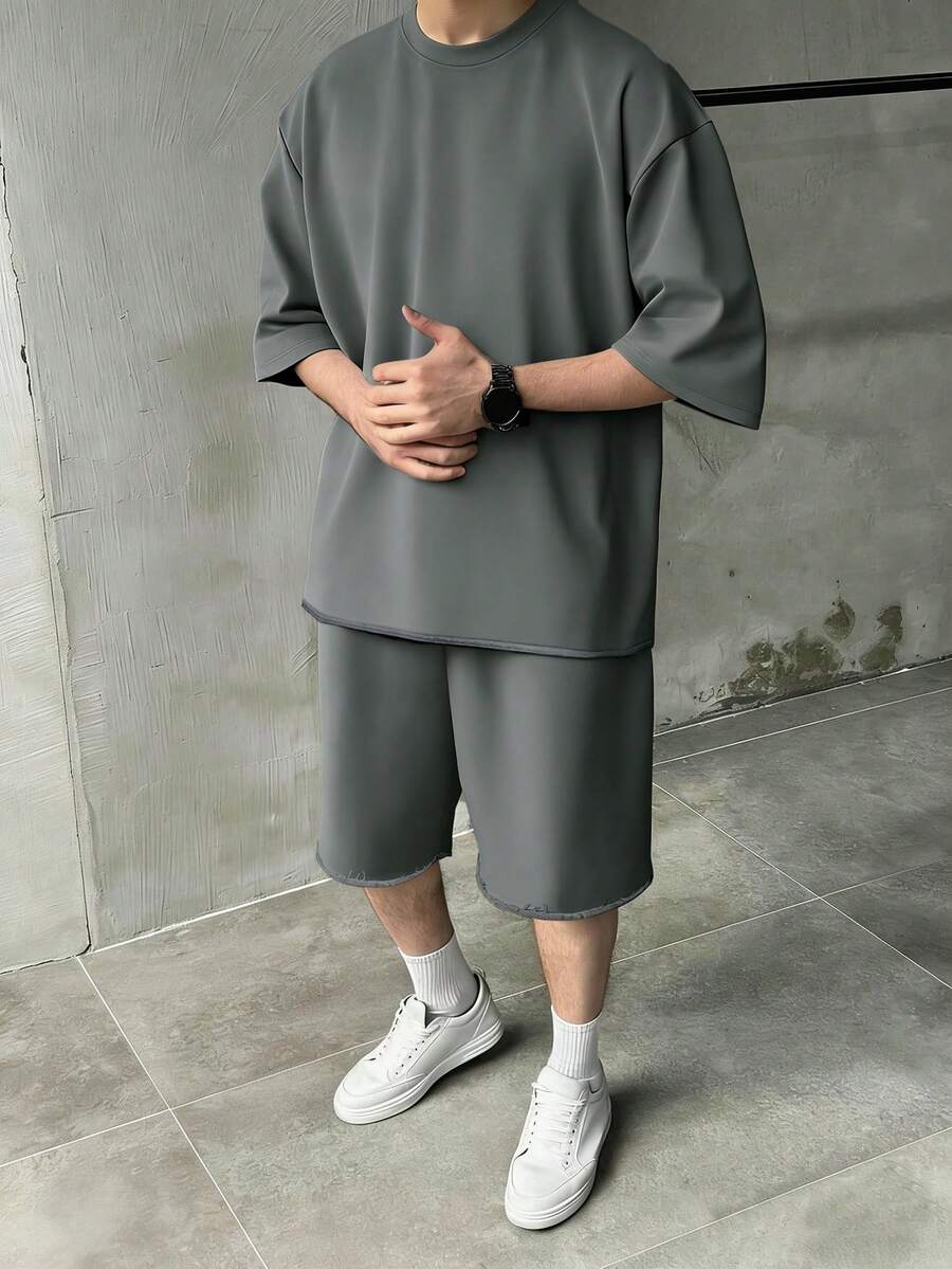 Manfinity Hypemode Bộ đồ nam thường ngày đơn giản, màu trơn, tay rớt, gồm áo thun và quần short, thích hợp đi làm, mùa hè. - Màu Xám nhạt - Xem 1