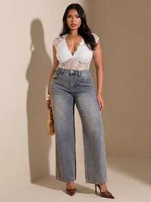 SHEIN BAE 大码女士夏季V领撞色蕾丝连体衣 - 白色 - 查看 1