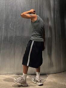 Manfinity Dauomo 男士休闲日常通勤简约纯色修身背心，夏季 - 灰色 - 查看 2