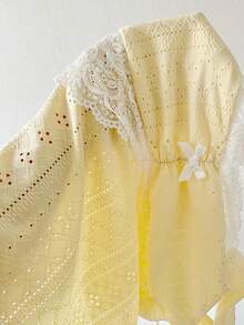 Comfortcana 2026春夏新款女式透明黄色撞色提花拼接蕾丝吊带T恤，适合冬季、复活节、派对、海滩、婚礼、毕业典礼等场合，风格优雅、休闲、度假、运动、正式、Y2K、商务，饰有亮片、流苏、荷叶边、花朵和图案。 - 黃色 - 查看 8