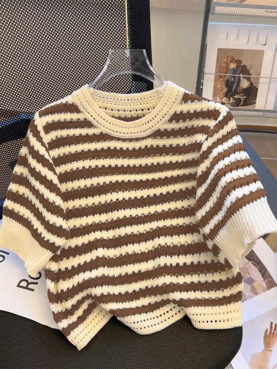 Franclia Nueva blusa de punto corta de manga corta con cuello redondo y diseño de rayas huecas para mujer (diseño hueco aleatorio) - Multicolor - Ver 1